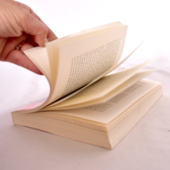 Beth Moore - Get Out Of That Pit - (Paperback) - Special TBN Edition - Picture 7 of 9